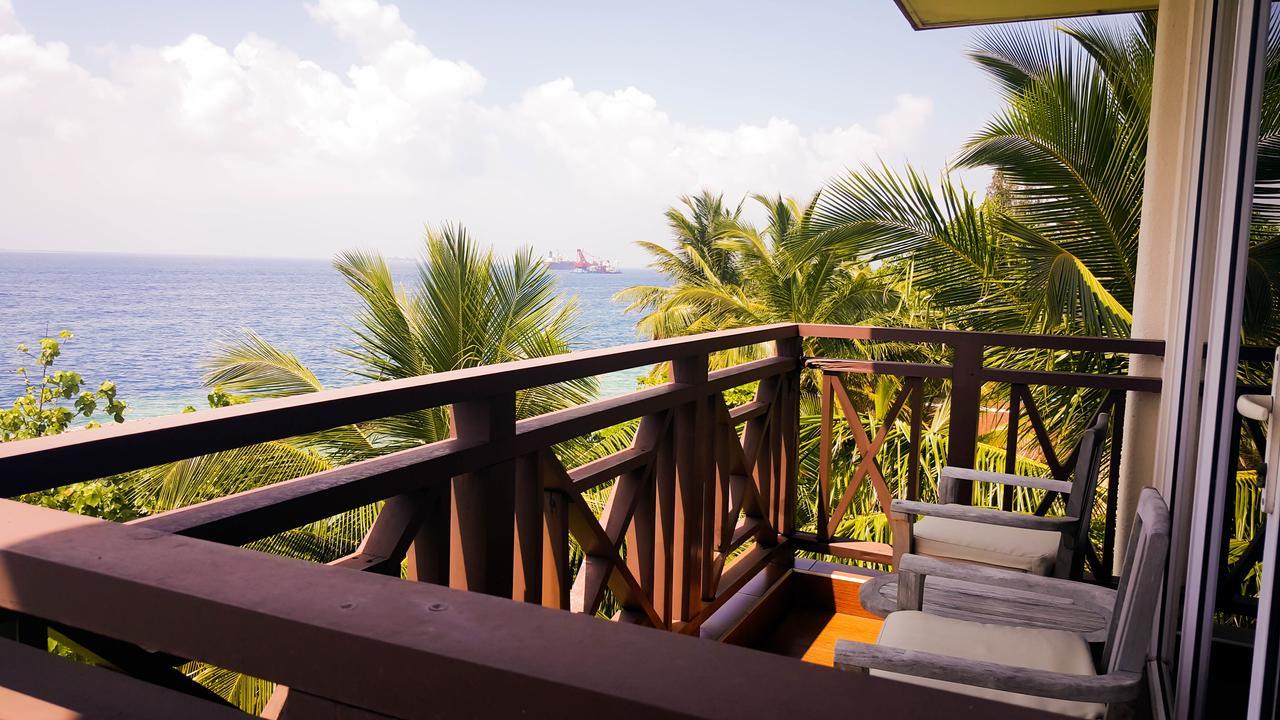 HOTEL HULHULE ISLAND | ⋆⋆⋆⋆ | MALE, MALDIVES | SEASON DEALS FROM $452